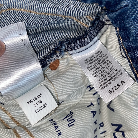 Lucky Brand High Rise Drew Mom Embroidered Butterflies - Picture 10 of 17